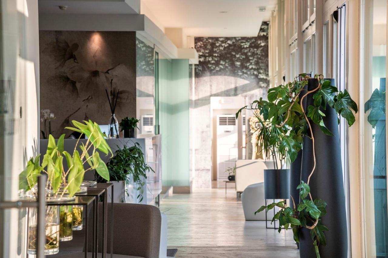 Hotel Villa I Pini マーロ エクステリア 写真