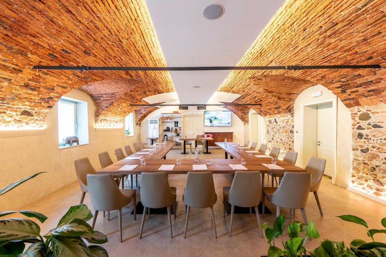 Hotel Villa I Pini マーロ エクステリア 写真