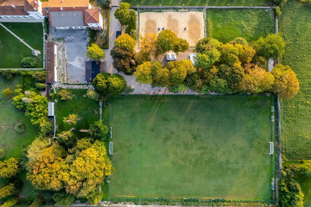 Hotel Villa I Pini マーロ エクステリア 写真
