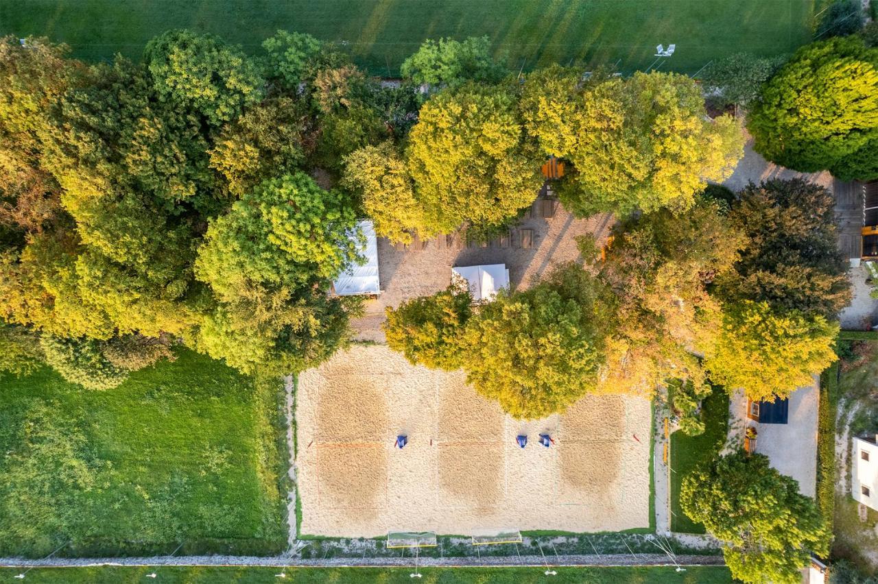 Hotel Villa I Pini マーロ エクステリア 写真